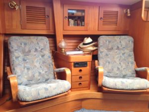 Hallberg-Rassy 42