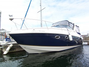 Rinker 270 Fiesta Vee