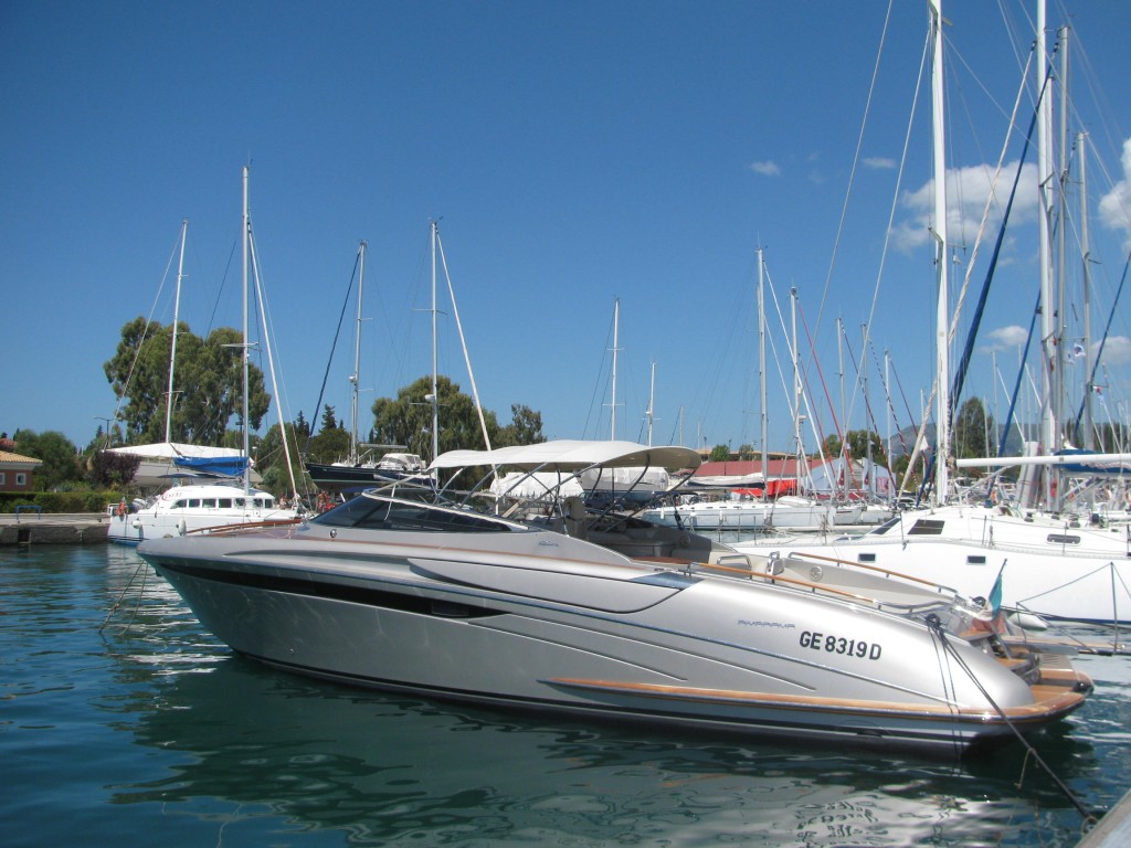 Riva for sale in Corfu Marina, boat Sales
