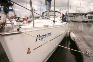 Beneteau 323 Clipper (3)