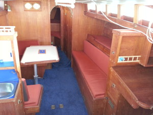 Inside a live aboard yacht 