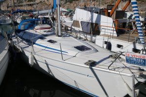 Hanse Yacht on its mooring